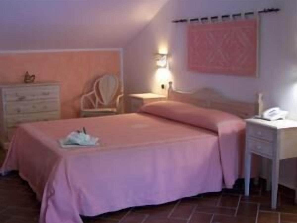 Hotel Club Ragno D'Oro Olbia Tempio エクステリア 写真
