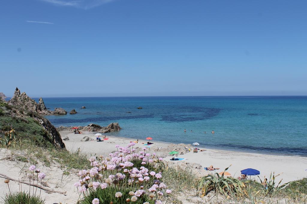 Hotel Club Ragno D'Oro Olbia Tempio エクステリア 写真